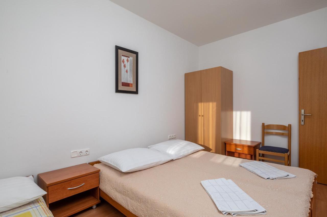 Seaview Apartments Grizelj Duće Buitenkant foto